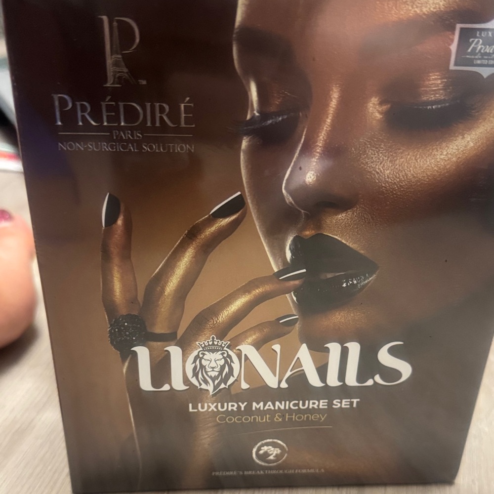 Prédiré Luxury Manicure Set - Coconut & Honey